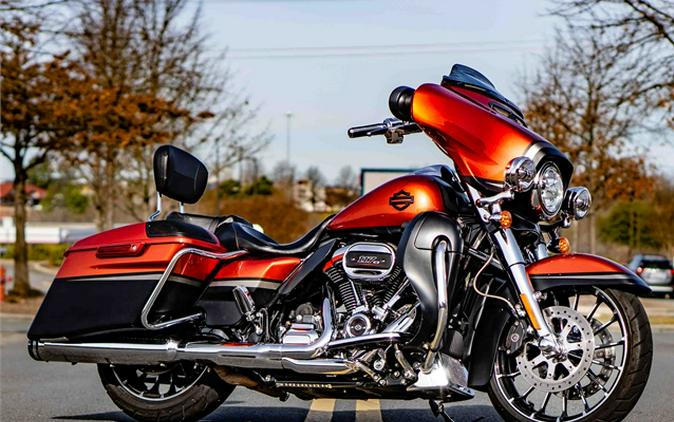 2018 Harley-Davidson CVO Street Glide