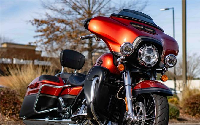 2018 Harley-Davidson CVO Street Glide