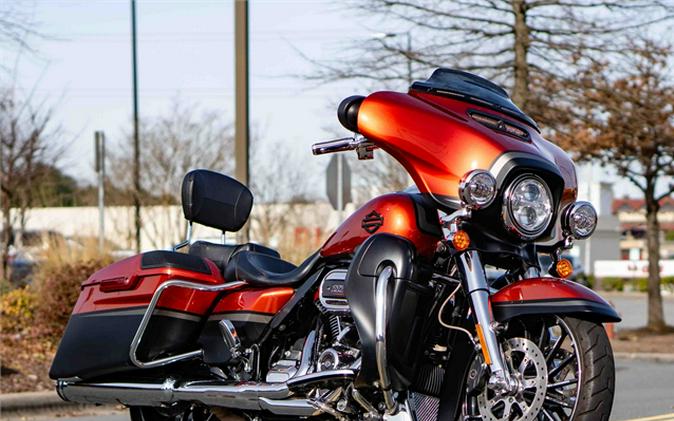 2018 Harley-Davidson CVO Street Glide