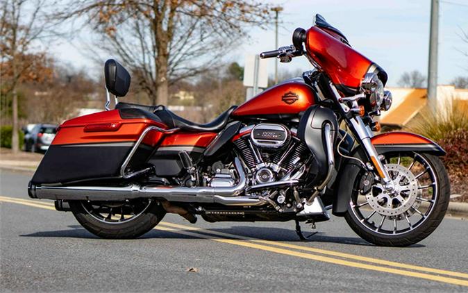 2018 Harley-Davidson CVO Street Glide