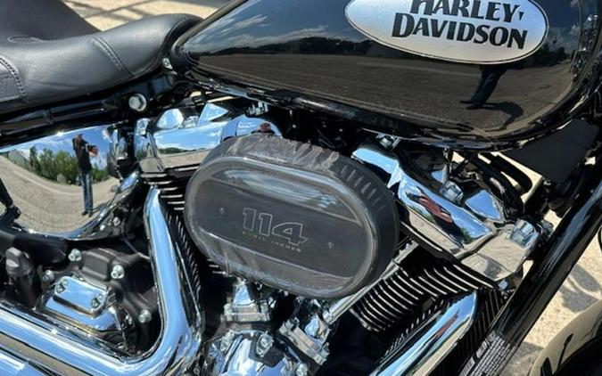 2024 Harley-Davidson® FLHCS - Heritage Classic