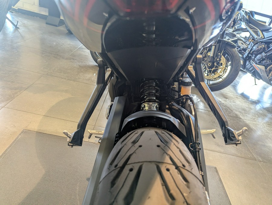 2026 Triumph Trident 660 - Triple Tribute