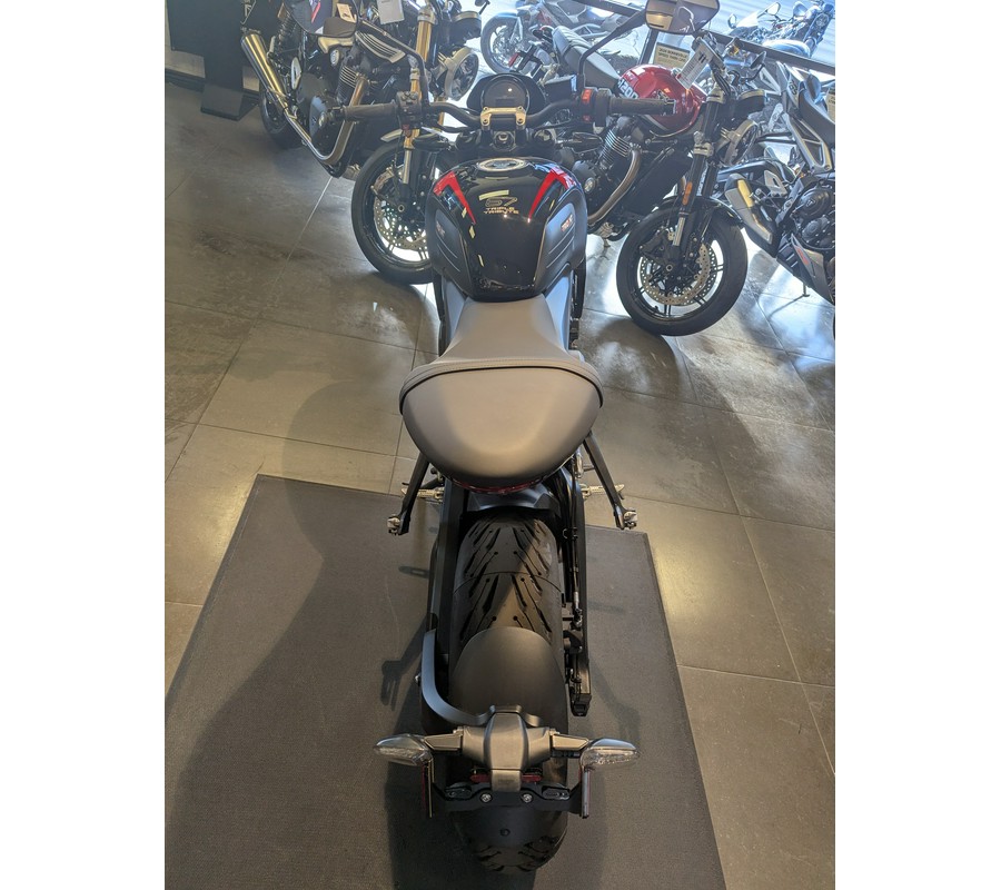 2026 Triumph Trident 660 - Triple Tribute