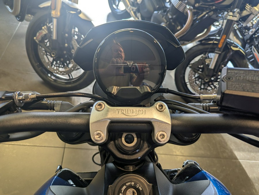 2026 Triumph Trident 660 - Triple Tribute