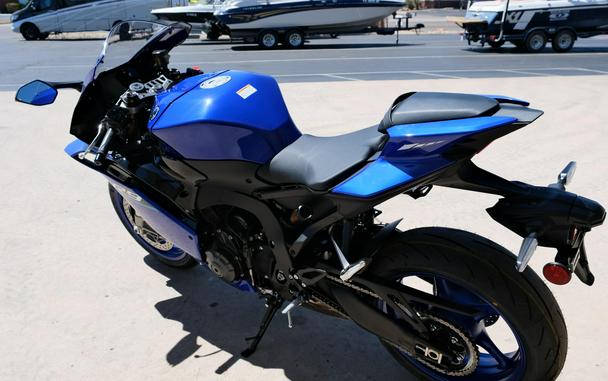 2026 YAMAHA YZFR9