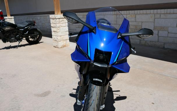 2026 YAMAHA YZFR9