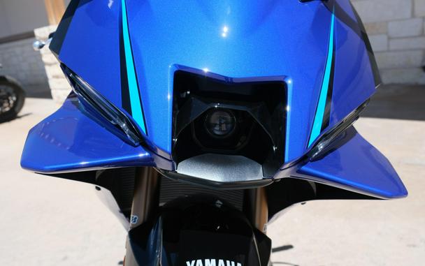 2026 YAMAHA YZFR9