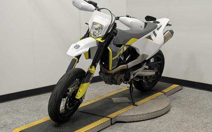 2020 Husqvarna 701 SUPERMOTO