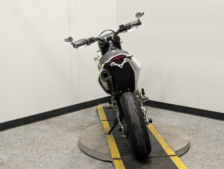 2020 Husqvarna 701 SUPERMOTO