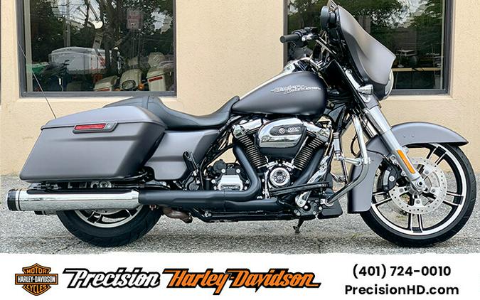 2017 Harley-Davidson Street Glide Special FLHXS