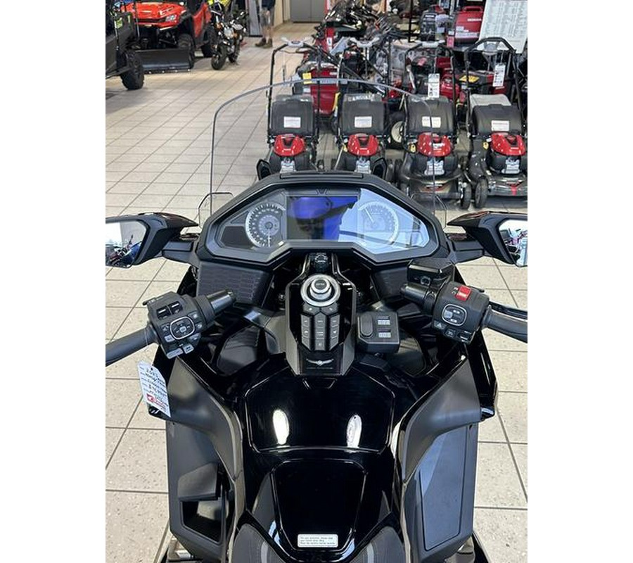 2023 Honda® Gold Wing Tour Automatic DCT