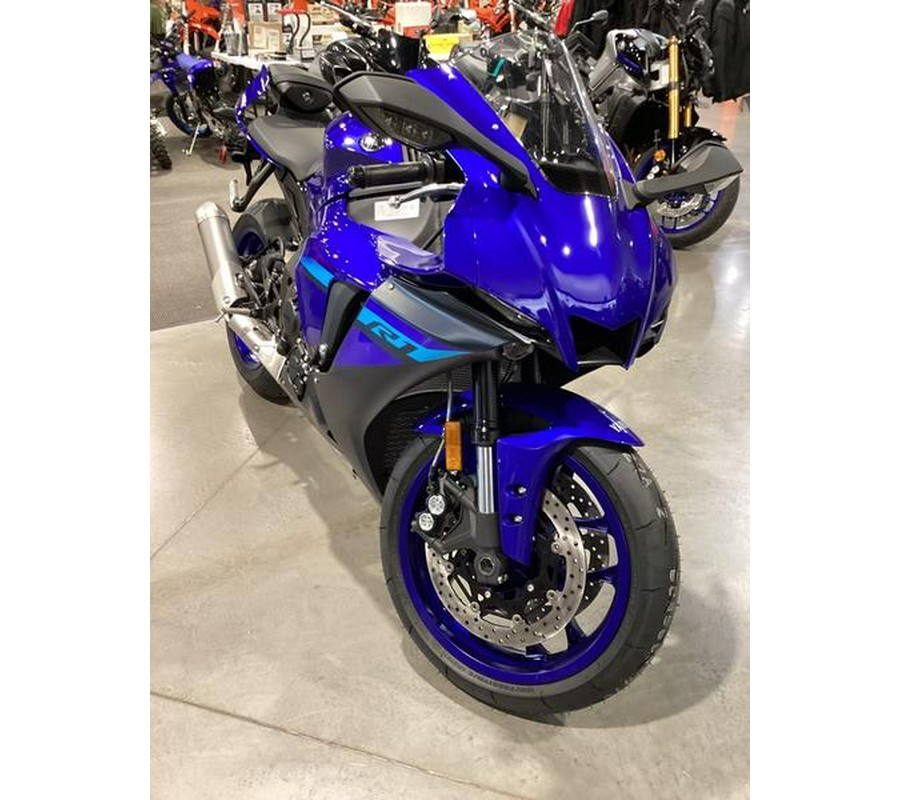 2024 Yamaha YZF-R1