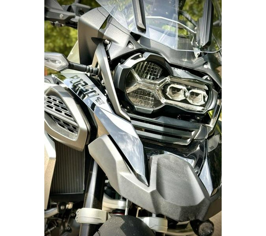 2024 BMW R 1250 GS Adventure Triple Black