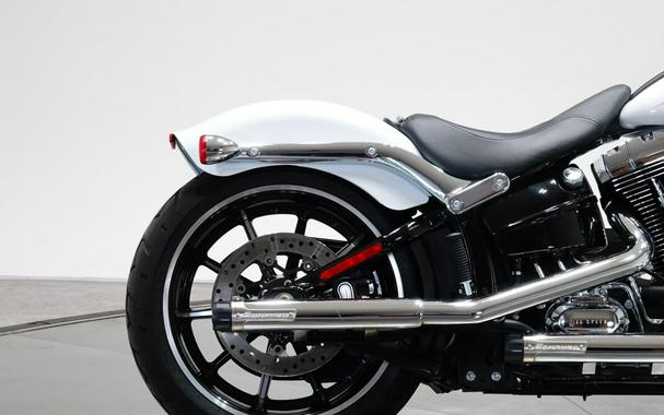 2016 Harley-Davidson Breakout