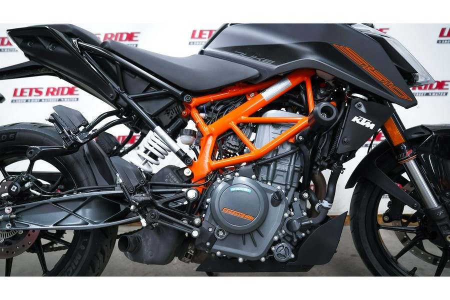 2023 KTM 390 DUKE