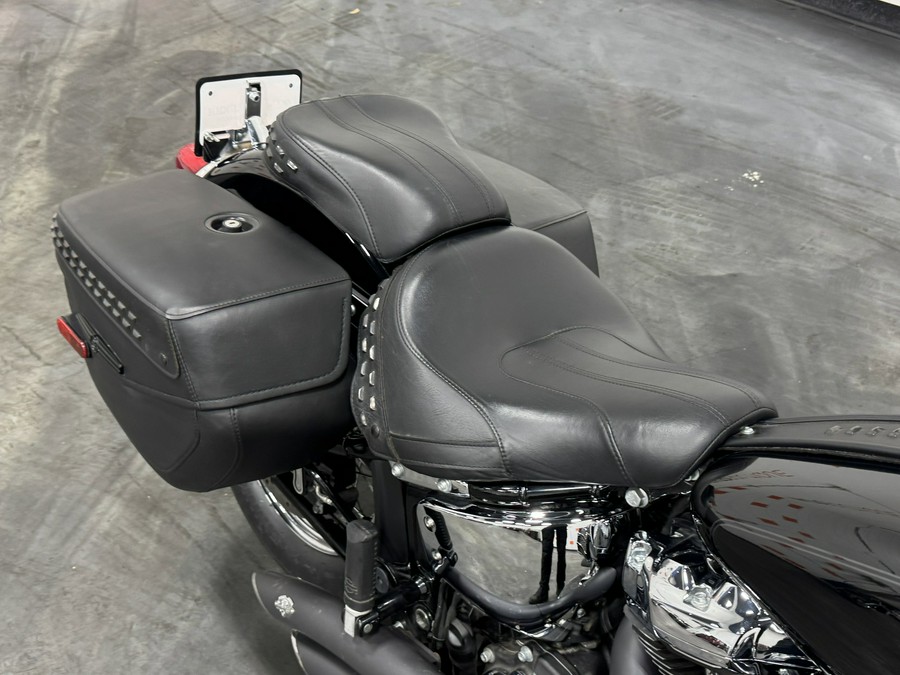 2021 HARLEY DAVIDSON HERITAGE CLASSIC