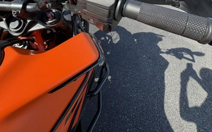2023 KTM Adventure 390