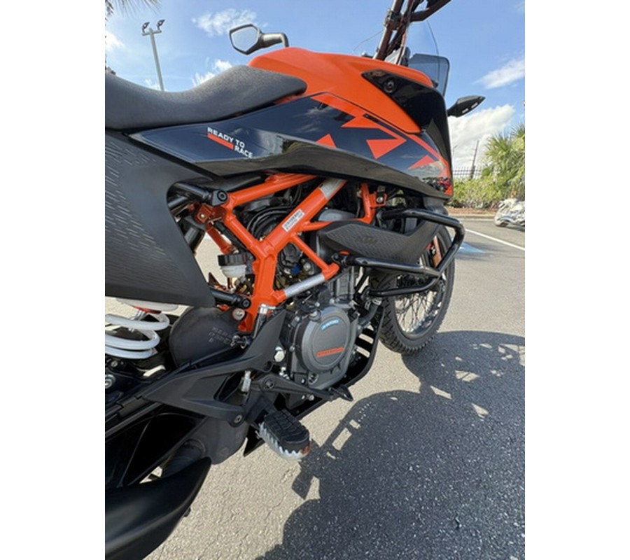 2023 KTM Adventure 390