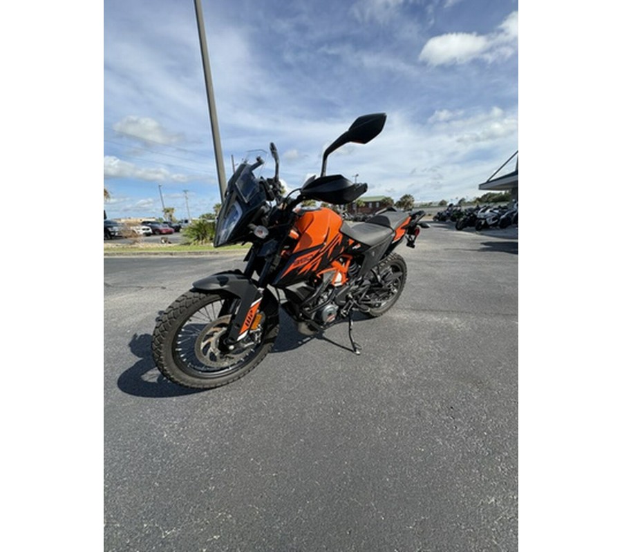 2023 KTM Adventure 390