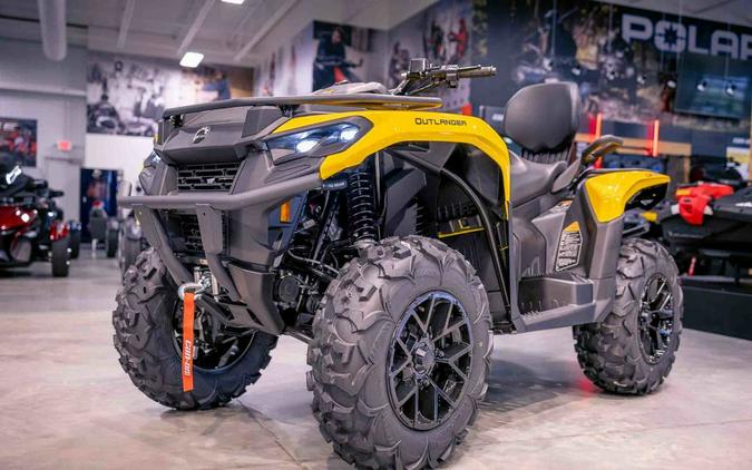 2024 Can-Am® Outlander MAX XT 700