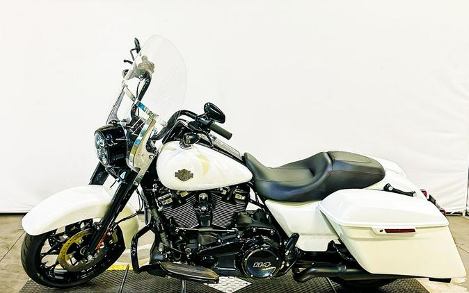 2024 Harley-Davidson® FLHRXS - Road King® Special