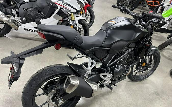 2025 Honda CB300R