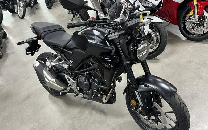 2025 Honda CB300R