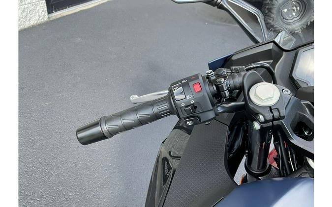 2026 Kawasaki Ninja® 500 SE ABS