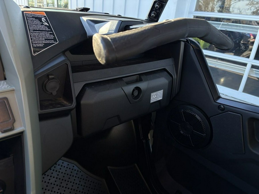 2026 Yamaha Wolverine Rmax4 1000 Compact Xt-R