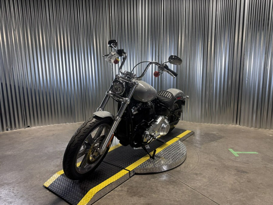 2024 Harley-Davidson Softail Standard Billiard Gray
