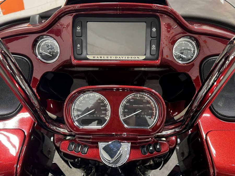 2015 HARLEY DAVIDSON ROAD GLIDE CVO