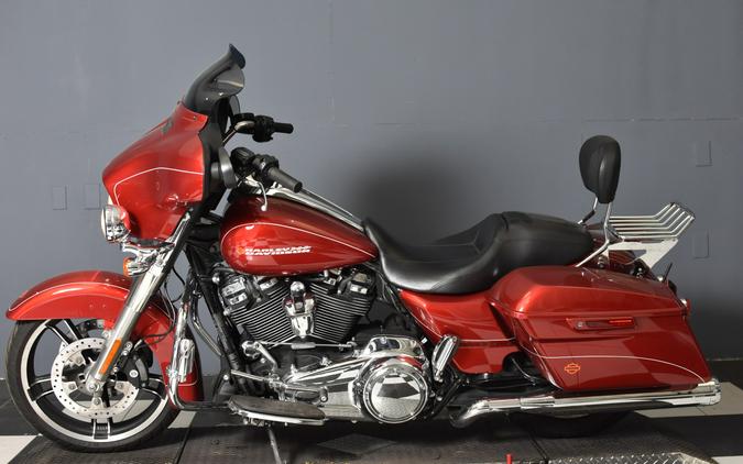2019 Harley-Davidson Street Glide Wicked Red FLHX