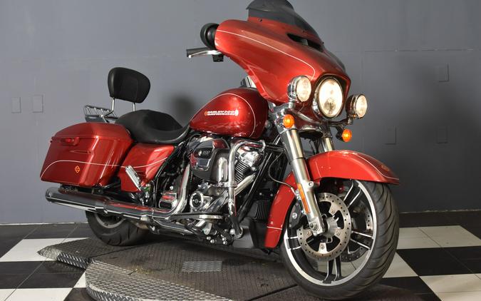 2019 Harley-Davidson Street Glide Wicked Red FLHX