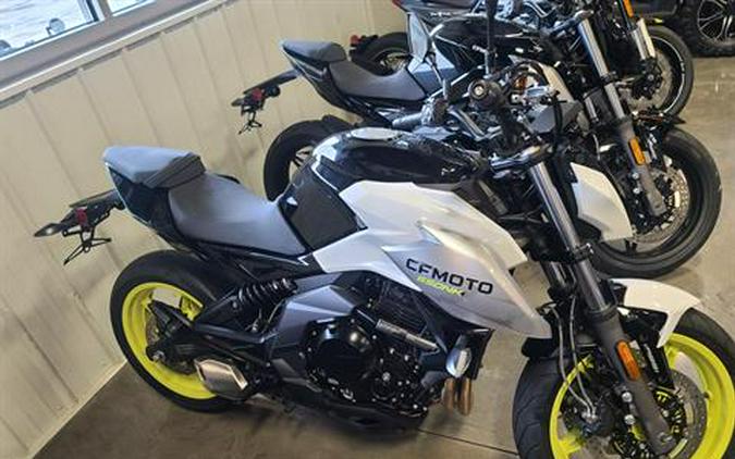 2022 CFMOTO 650NK