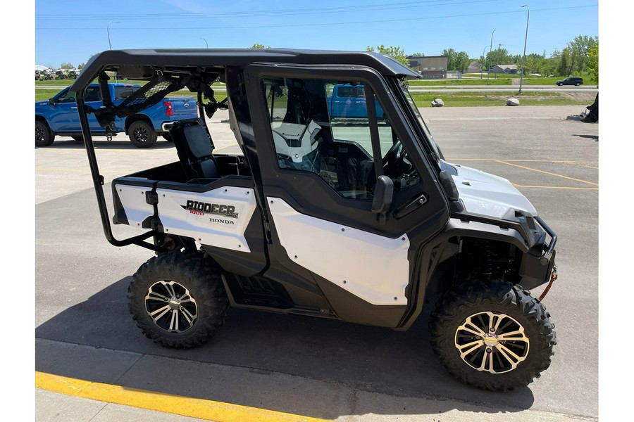 2016 Honda PIONEER 1000-5 DELUXE Base