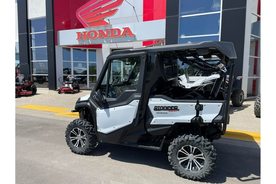 2016 Honda PIONEER 1000-5 DELUXE Base