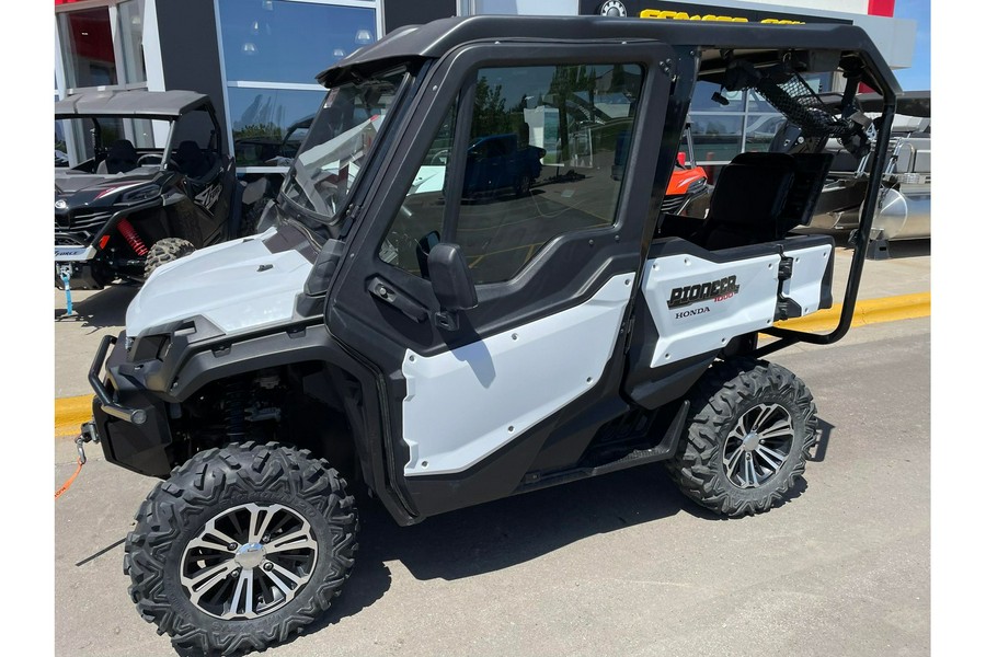 2016 Honda PIONEER 1000-5 DELUXE Base