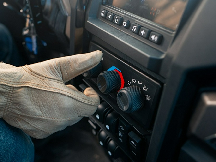 2026 POLARIS RANGER CREW XD 1500 Northstar Edition Ultimate Super Graphite Smoke - 109931