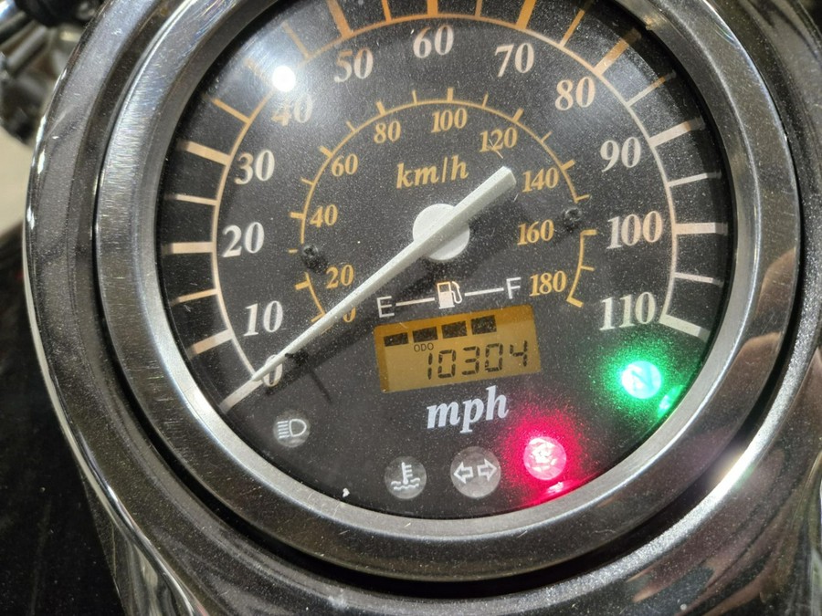 2001 Suzuki Intruder Volusia