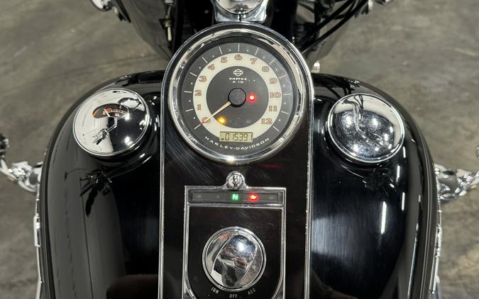 2012 HARLEY DAVIDSON SOFTAIL DELUXE