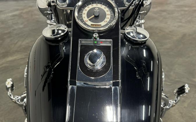 2012 HARLEY DAVIDSON SOFTAIL DELUXE