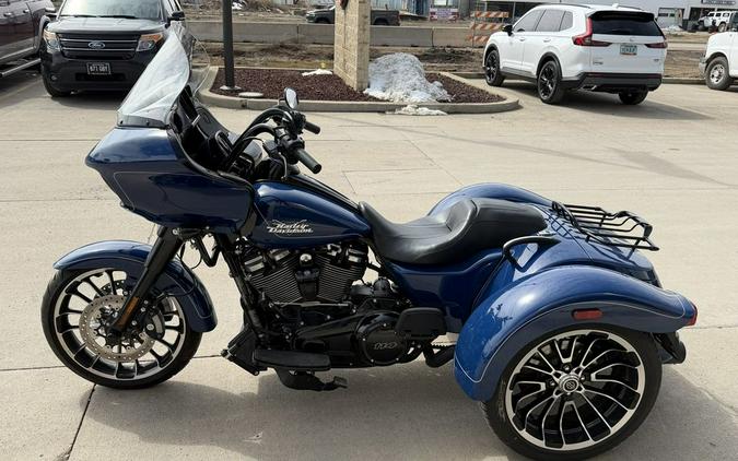 2023 Harley-Davidson® FLTRT - Road Glide® 3