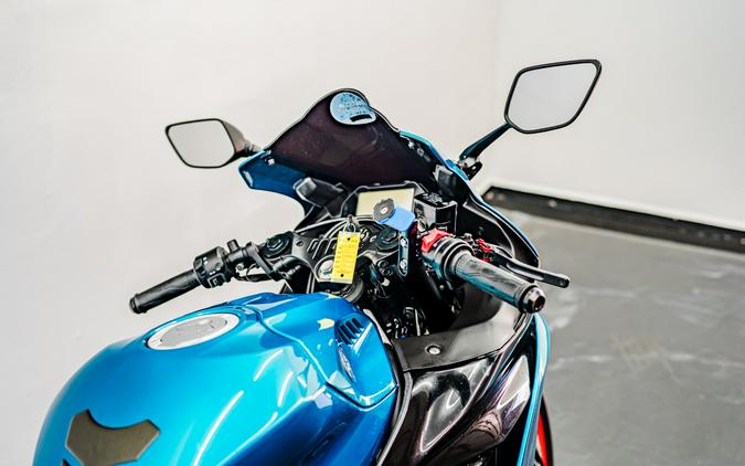 2021 Yamaha Motor Corp., USA YZF-R3 ABS