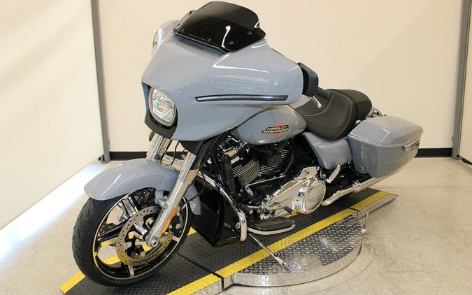 2026 Harley-Davidson Street Glide Grand American Touring FLHX