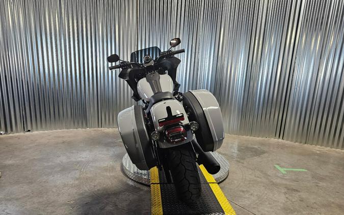 2025 Harley-Davidson Low Rider ST Billiard Gray