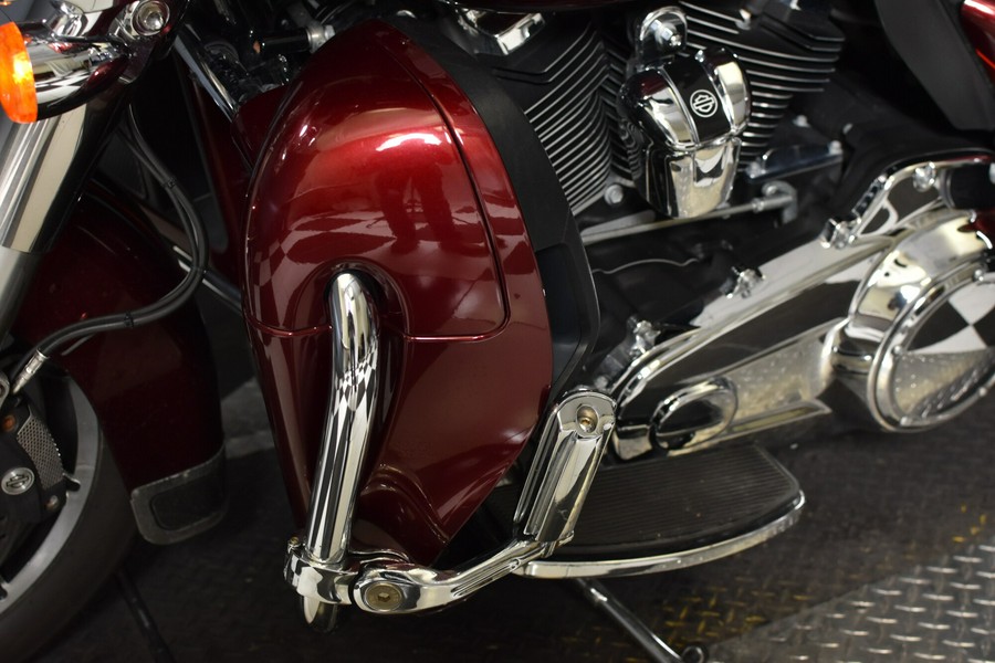 2017 Harley-Davidson Ultra Limited FLHTK