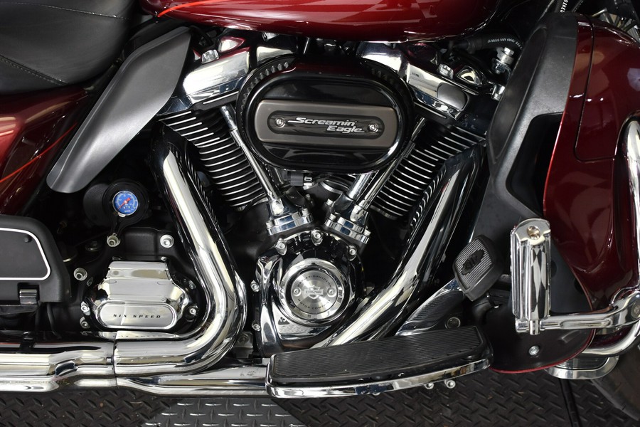 2017 Harley-Davidson Ultra Limited FLHTK