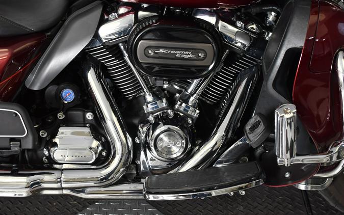 2017 Harley-Davidson Ultra Limited FLHTK