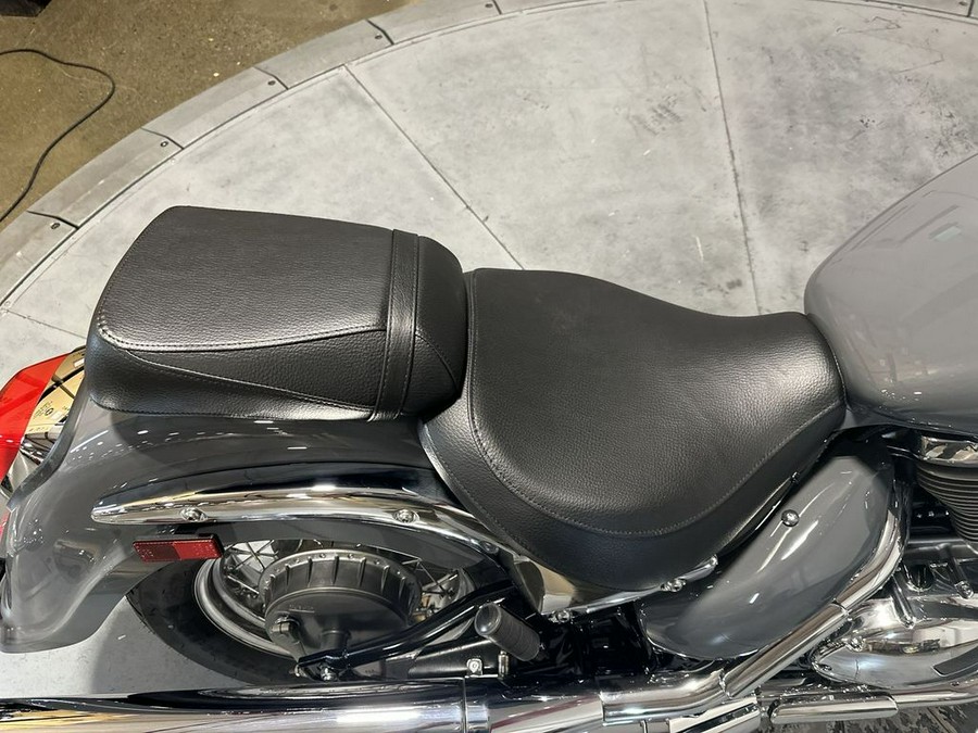 2025 Suzuki Boulevard C50