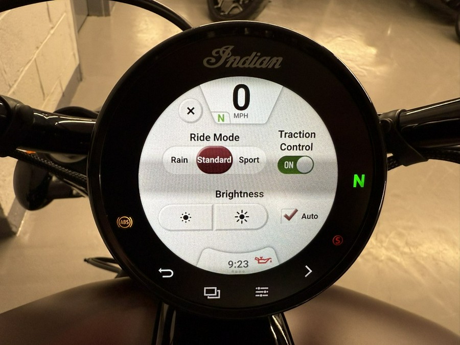 2026 Indian Scout Bobber Limited w/ Tech